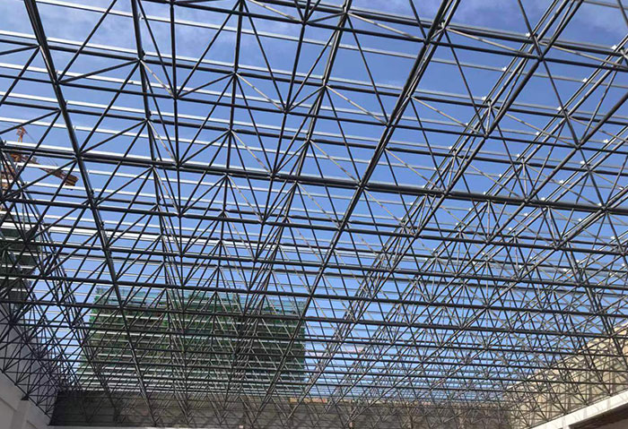 大庆管桁架结构在高速公路等桥梁工程中的应用分析