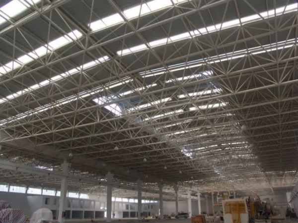 大庆网架工程施工中需要注意哪些事项？